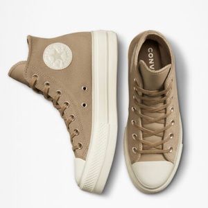 Chuck Taylor All Star Lift Platform Suede Sneaker